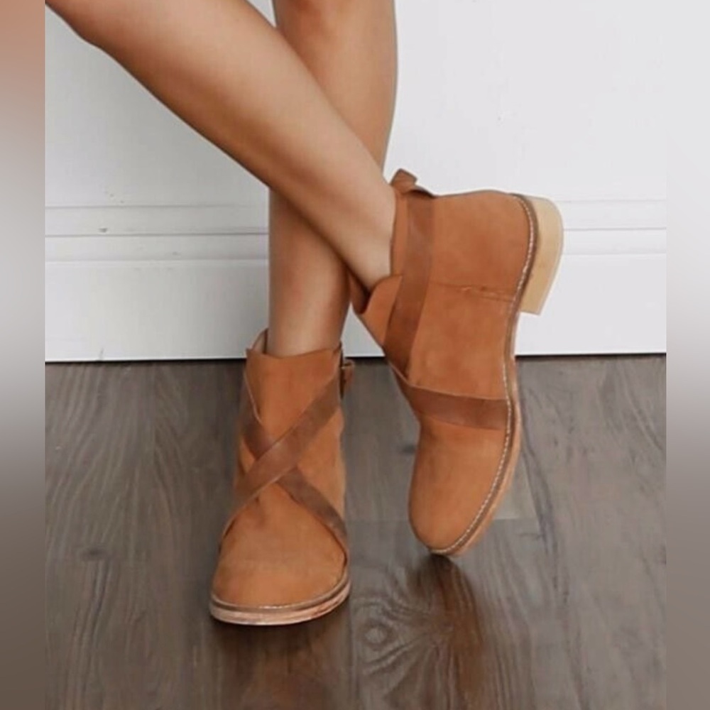 Free People Las Palmas Brown Leather Ankle Boots With Straps & Buckles